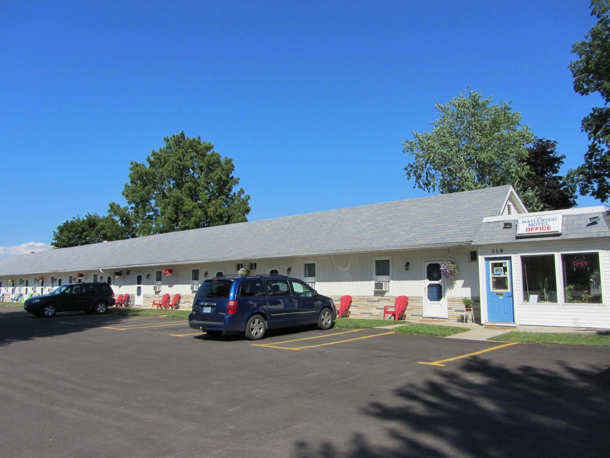 The Maplewood Motel Port Elgin Exteriér fotografie